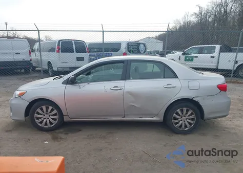 2013 Toyota Corolla Le z USA, uszkodzony, nr VIN 2T1BU4EE3DC921682
